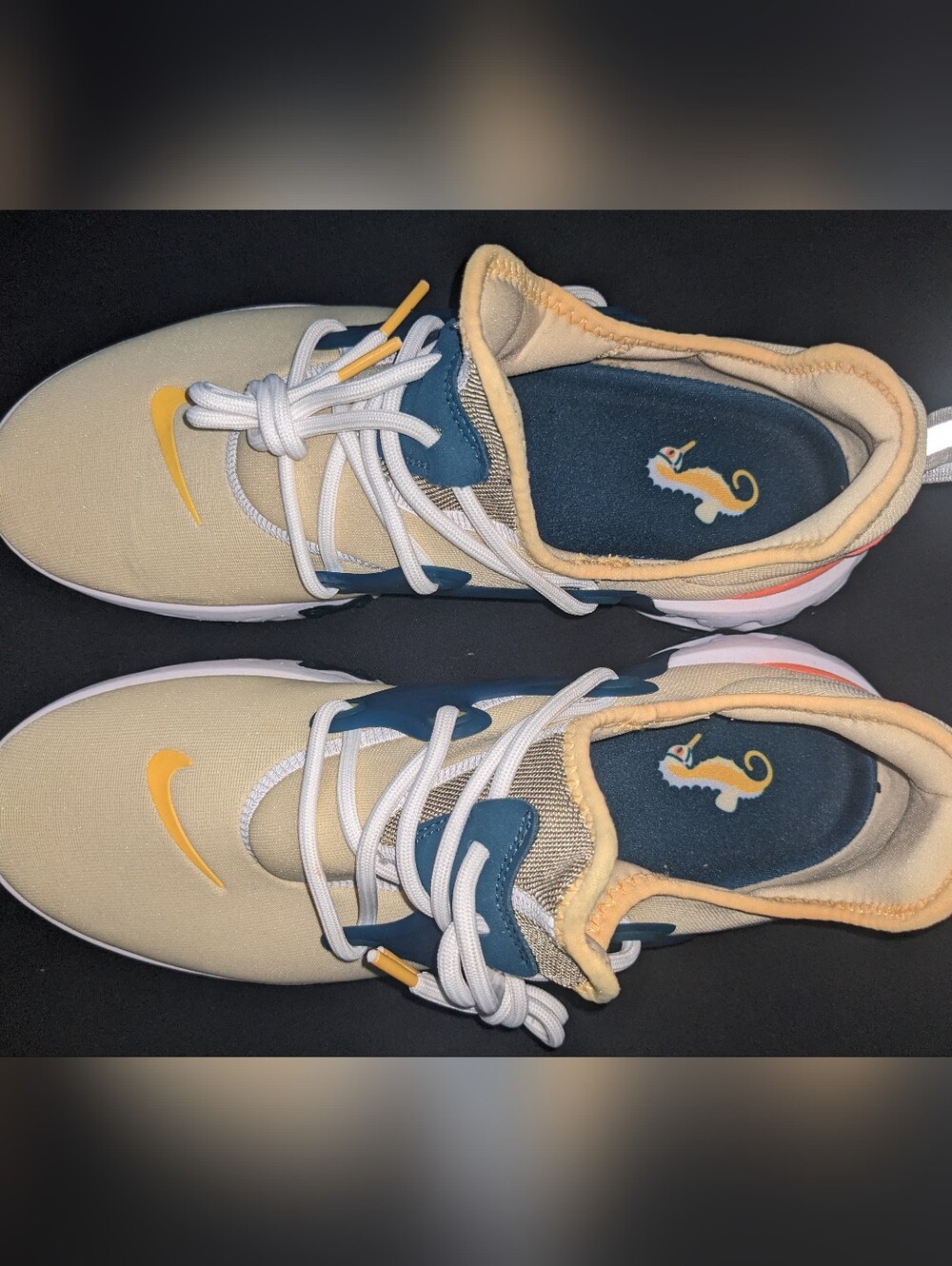 Nike React Presto - Picture 6 of 10